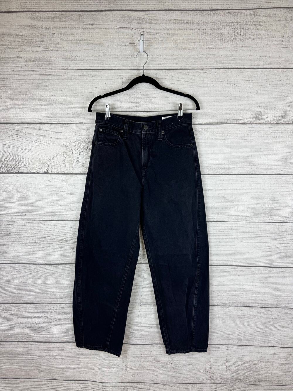Gap Women's Black Washed High Rise Barrel Leg Jeans Size 4/27